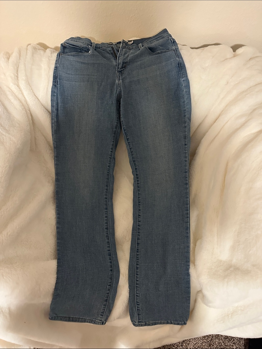 Levi's 505 Straight Leg Jeans Womens 8 Medium Blue Embroidered Pockets